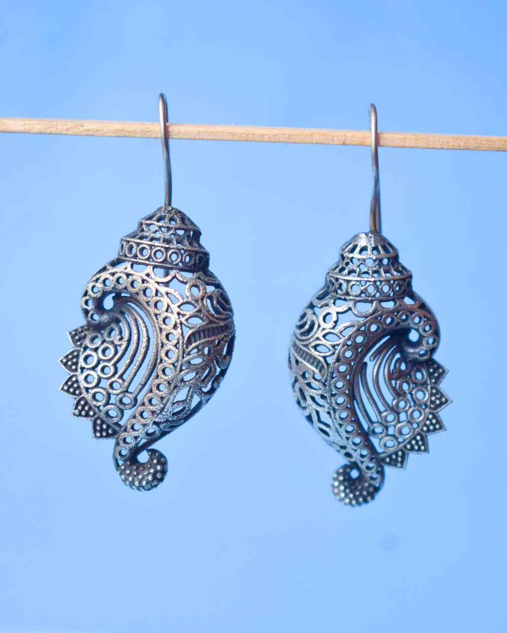 Shell Shape Trendy Oxidised German Silver Earring